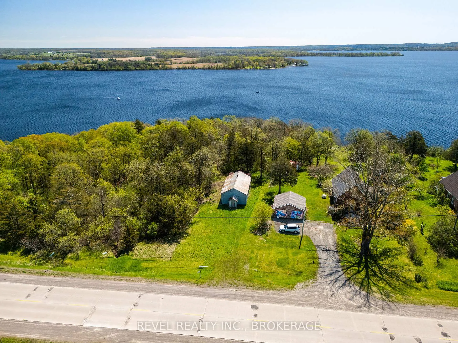 Photo 4 of 2186 Highway 49, Prince Edward County, Sophiasburg Ward — HOMEH