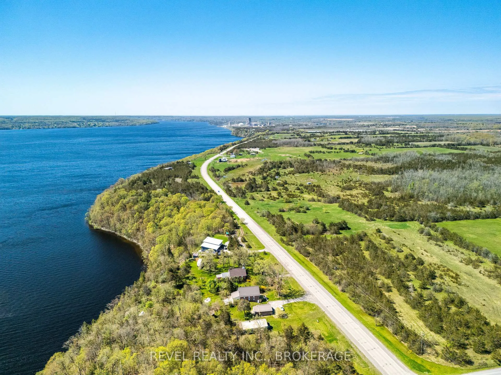 Photo 6 of 2186 Highway 49, Prince Edward County, Sophiasburg Ward — HOMEH
