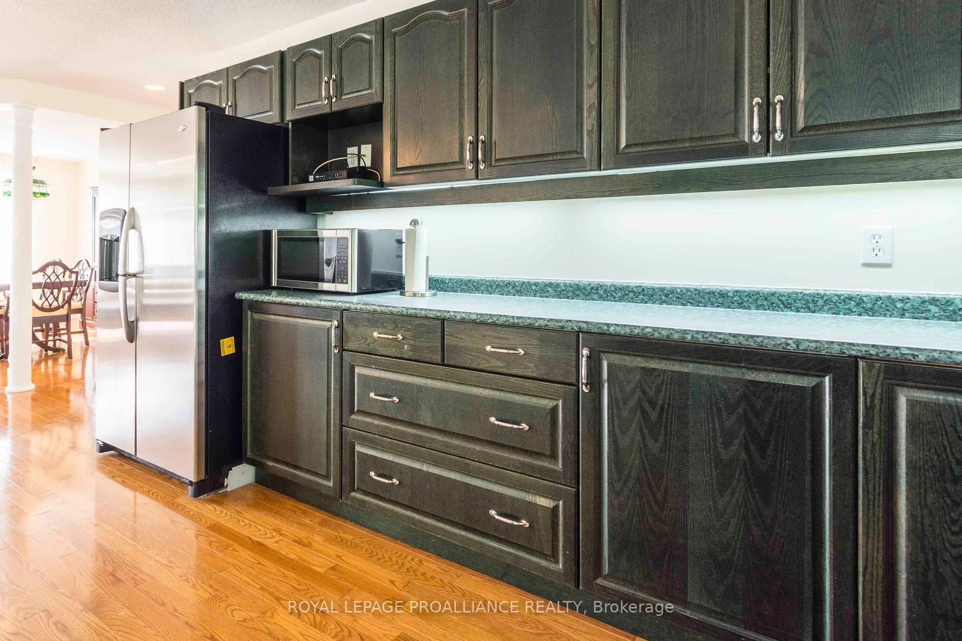 Photo 16 of 34 Edgeview Drive, Quinte West, Trenton Ward — HOMEH