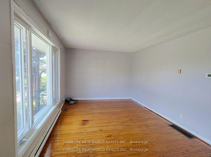 Photo 5 of 22 Nelles Avenue, Quinte West, Trenton Ward — HOMEH