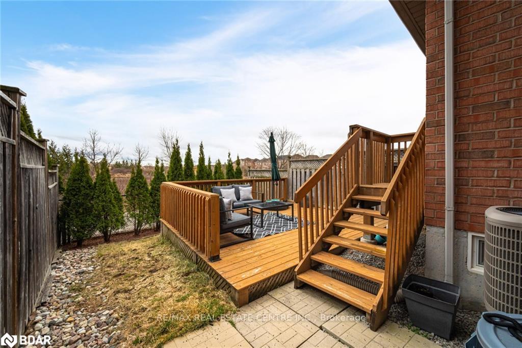 Photo 36 of 363 Hobbs Crescent, Milton, Clarke — HOMEH