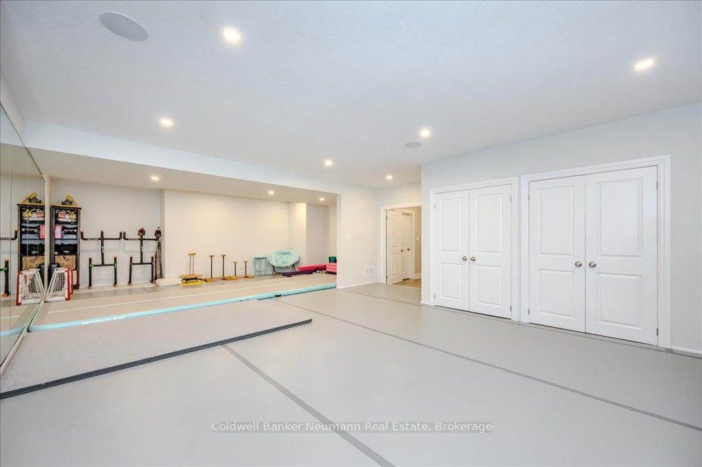 Photo 42 of 74 Gilmour Road, Puslinch, Aberfoyle — HOMEH