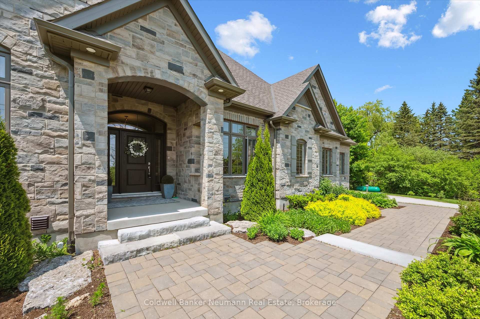 Photo 47 of 74 Gilmour Road, Puslinch, Aberfoyle — HOMEH