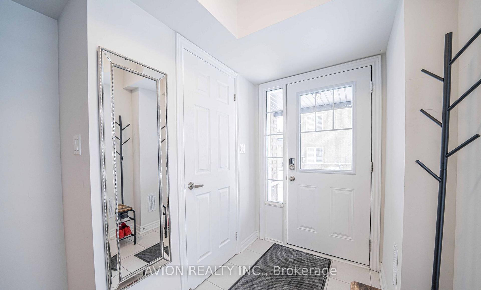 Photo 8 of 801 Atwater Path, Oshawa, Lakeview — HOMEH