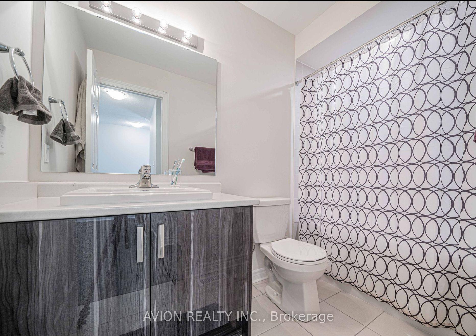 Photo 14 of 801 Atwater Path, Oshawa, Lakeview — HOMEH
