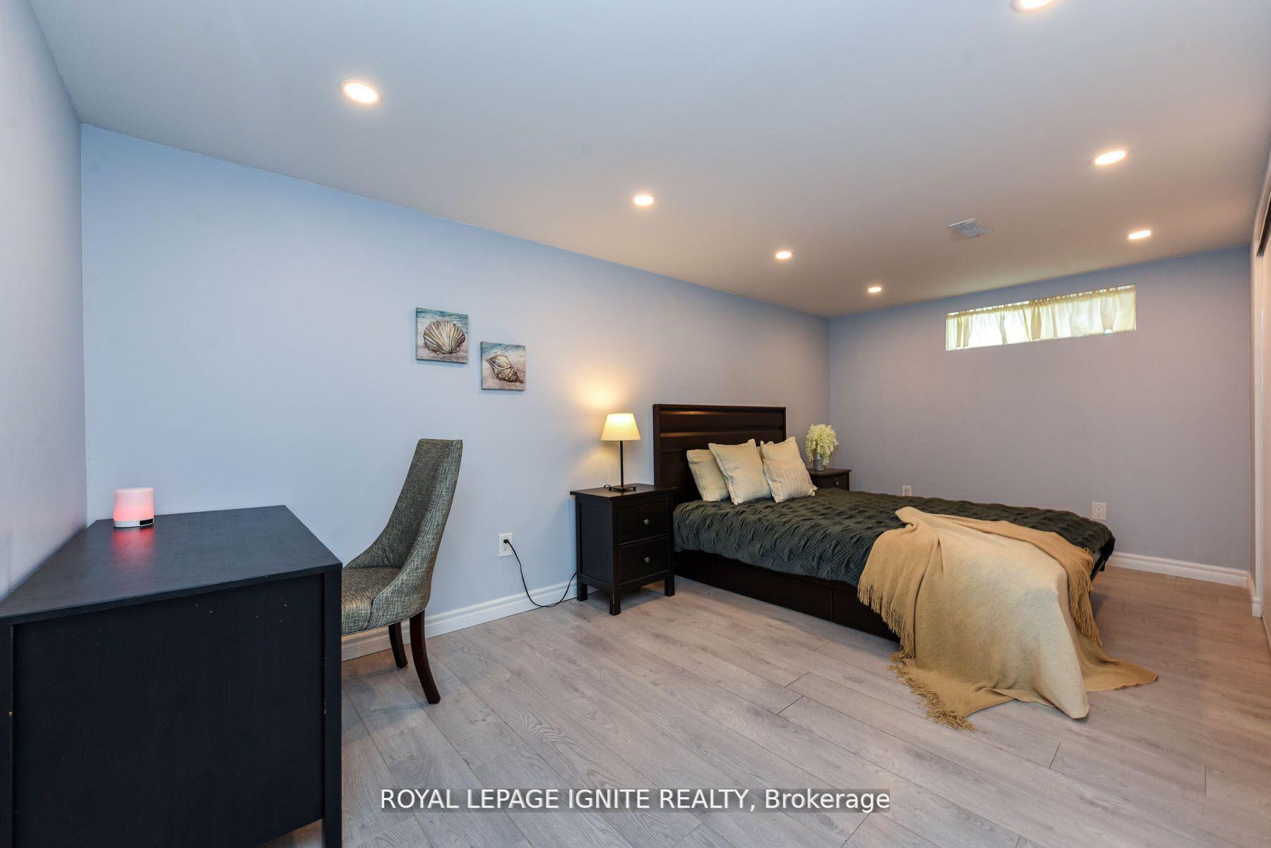 Photo 26 of 208 Riverplace Crescent, Milton, Old Milton — HOMEH