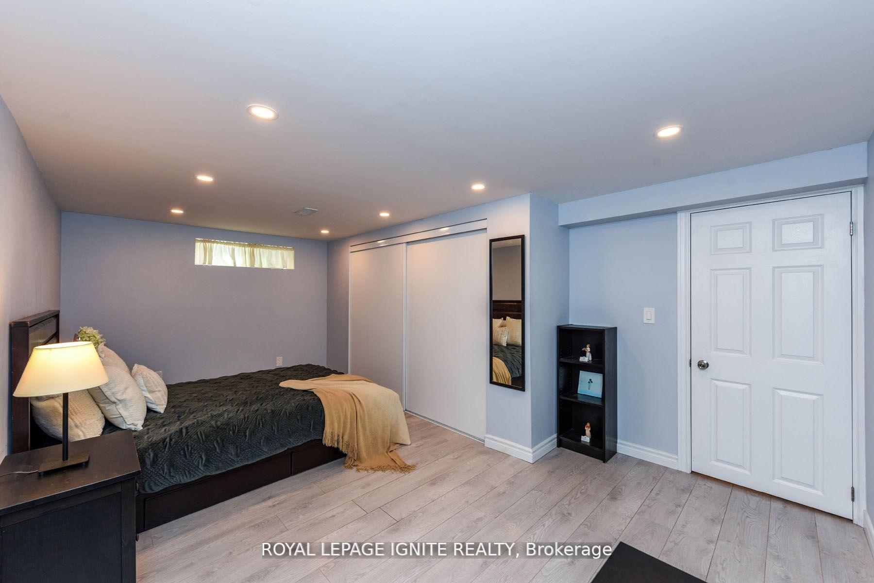 Photo 27 of 208 Riverplace Crescent, Milton, Old Milton — HOMEH