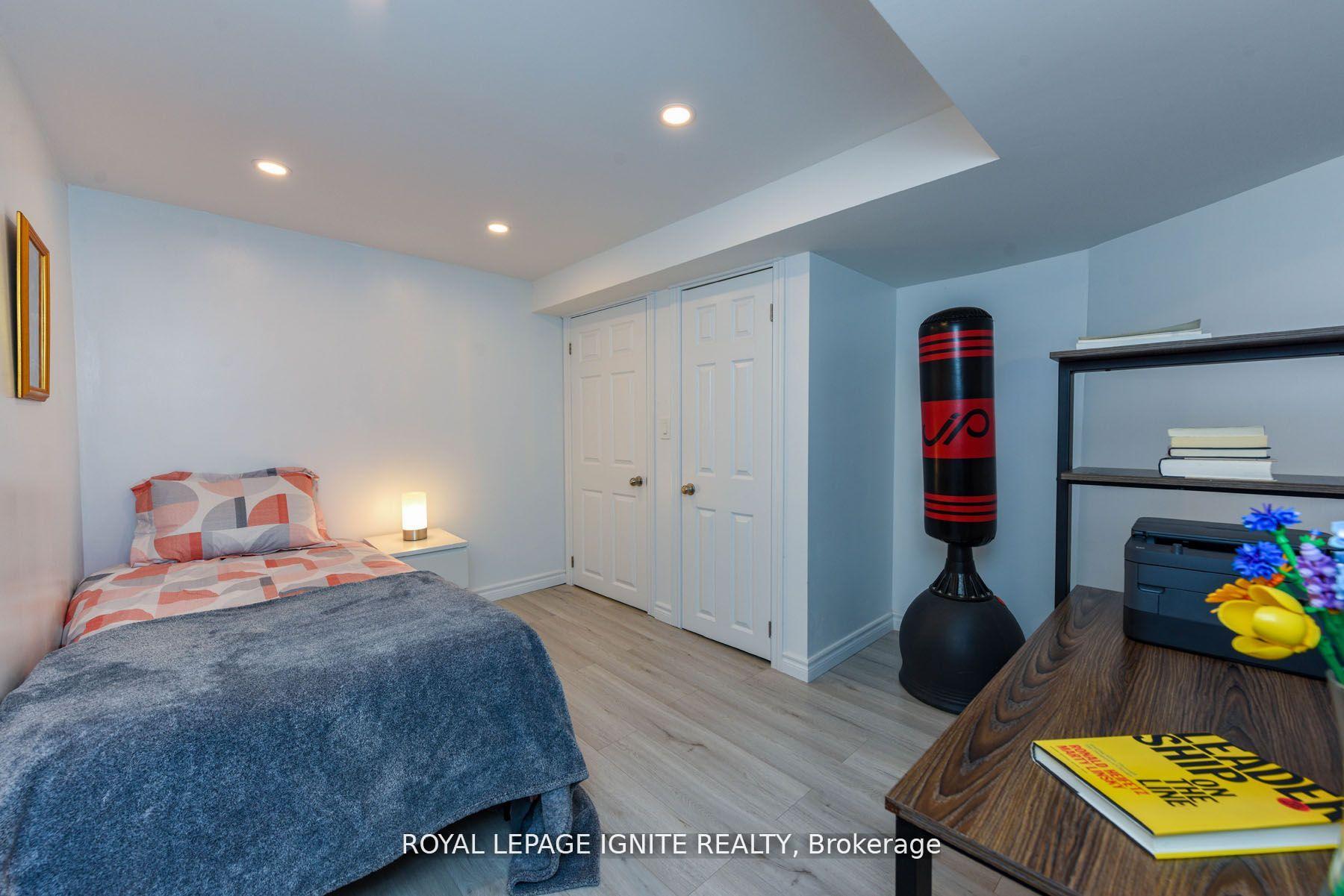 Photo 30 of 208 Riverplace Crescent, Milton, Old Milton — HOMEH