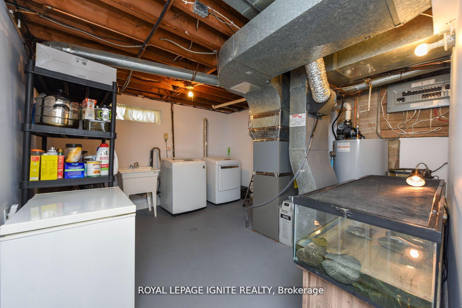 Photo 31 of 208 Riverplace Crescent, Milton, Old Milton — HOMEH