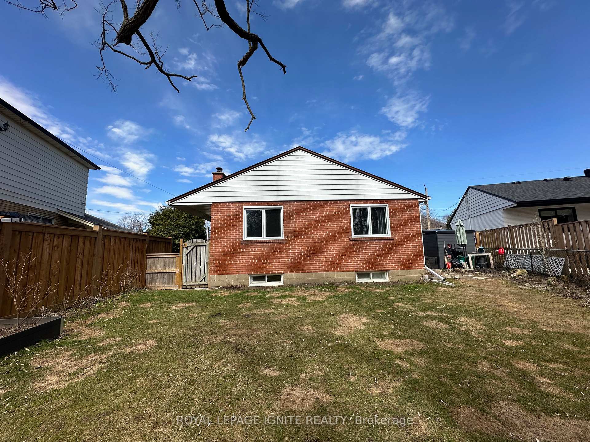 Photo 34 of 208 Riverplace Crescent, Milton, Old Milton — HOMEH