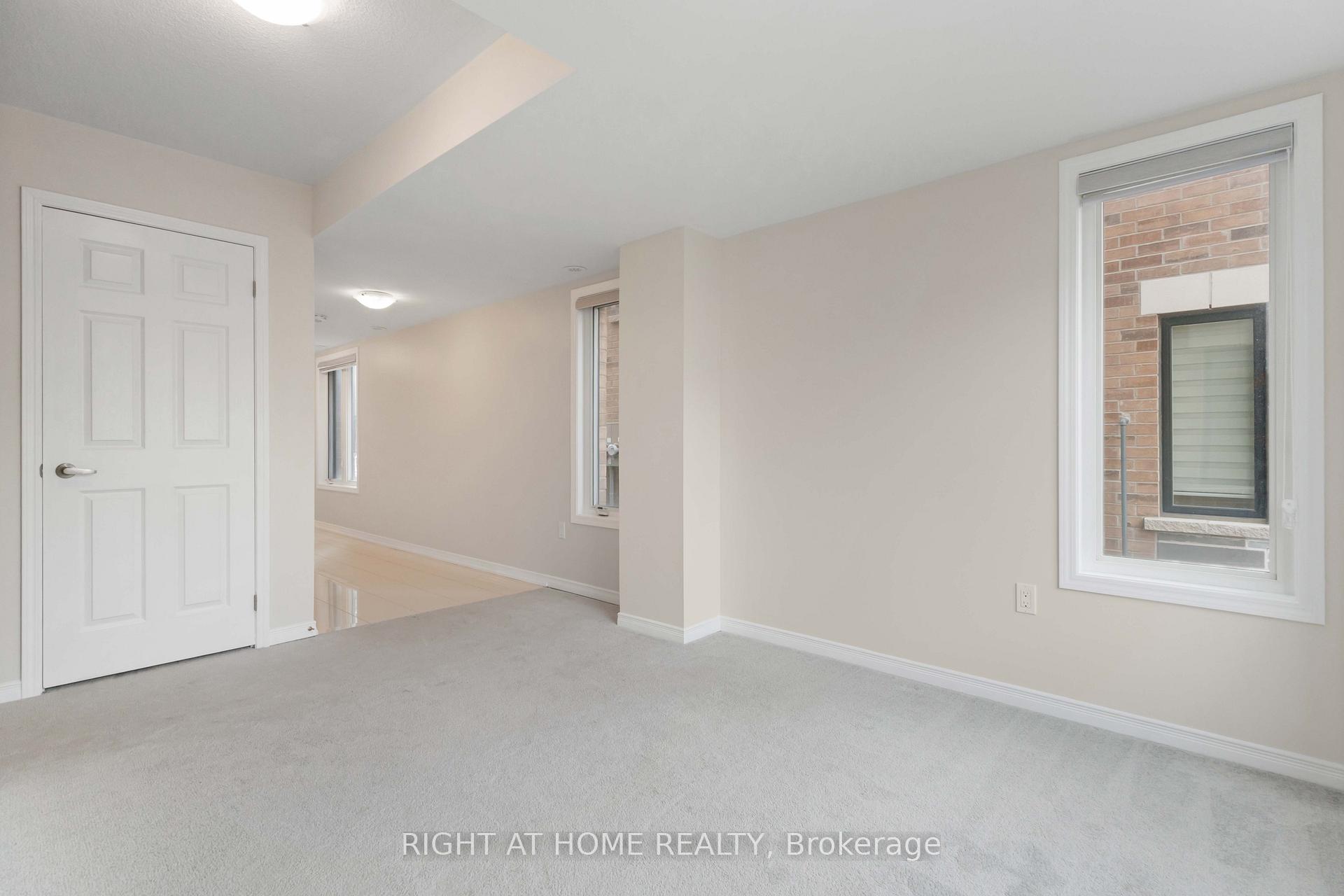 Photo 6 of 1404 Coral Springs Path, Oshawa, Taunton — HOMEH