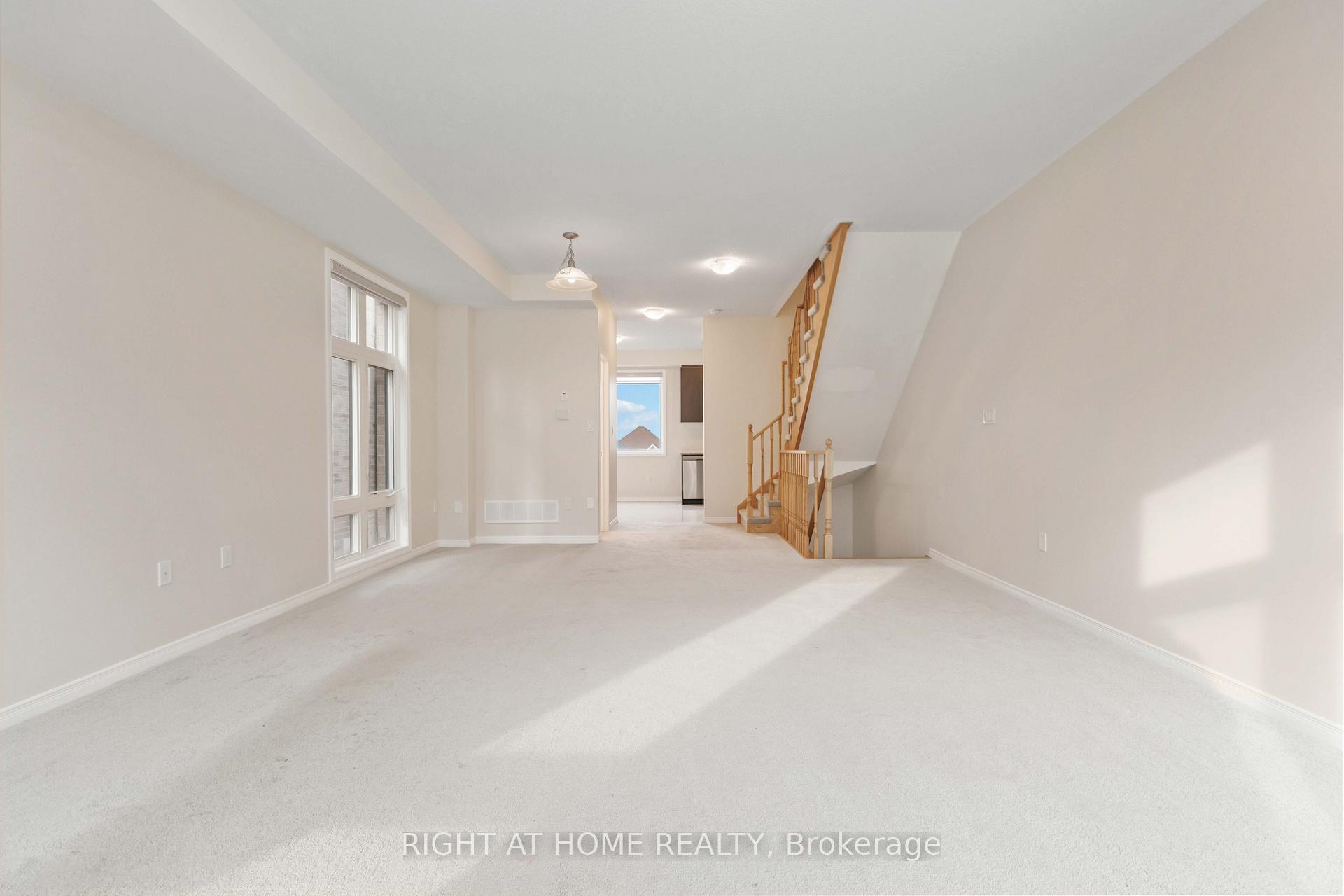 Photo 7 of 1404 Coral Springs Path, Oshawa, Taunton — HOMEH