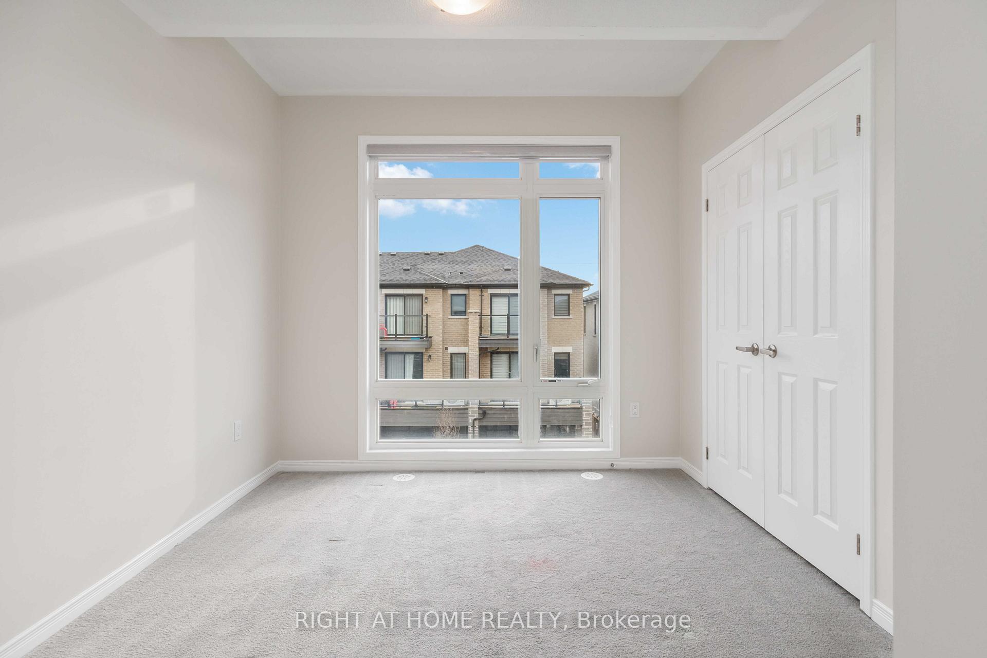 Photo 20 of 1404 Coral Springs Path, Oshawa, Taunton — HOMEH