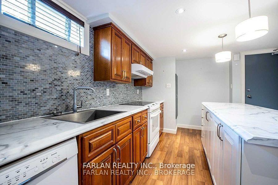 Photo 5 of 554 Fernhill Boulevard, Oshawa, McLaughlin — HOMEH