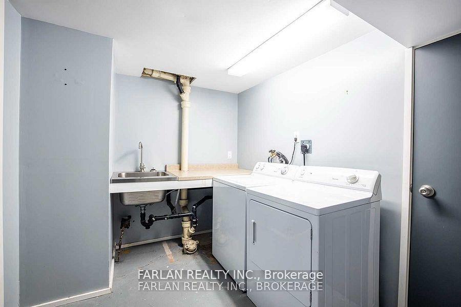 Photo 12 of 554 Fernhill Boulevard, Oshawa, McLaughlin — HOMEH