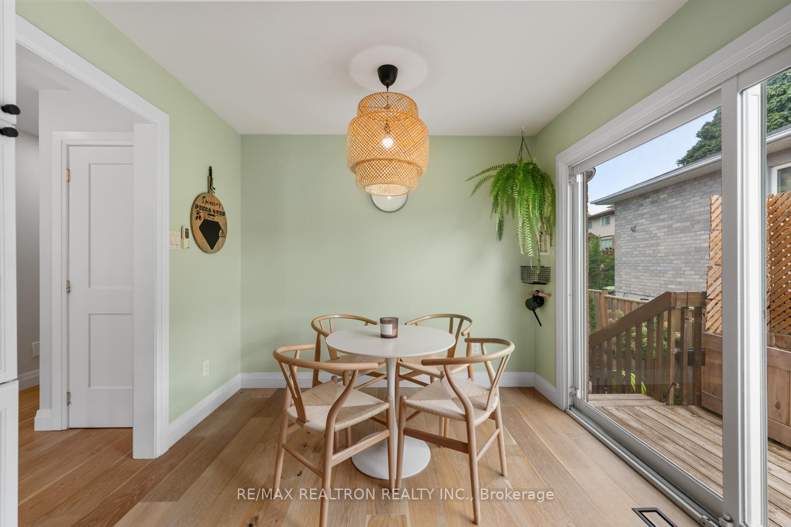 Photo 9 of 906 Mahina Street, Oshawa, McLaughlin — HOMEH
