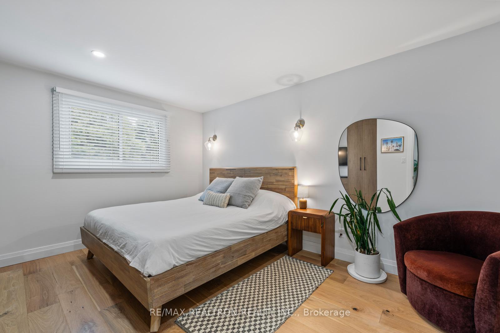 Photo 12 of 906 Mahina Street, Oshawa, McLaughlin — HOMEH