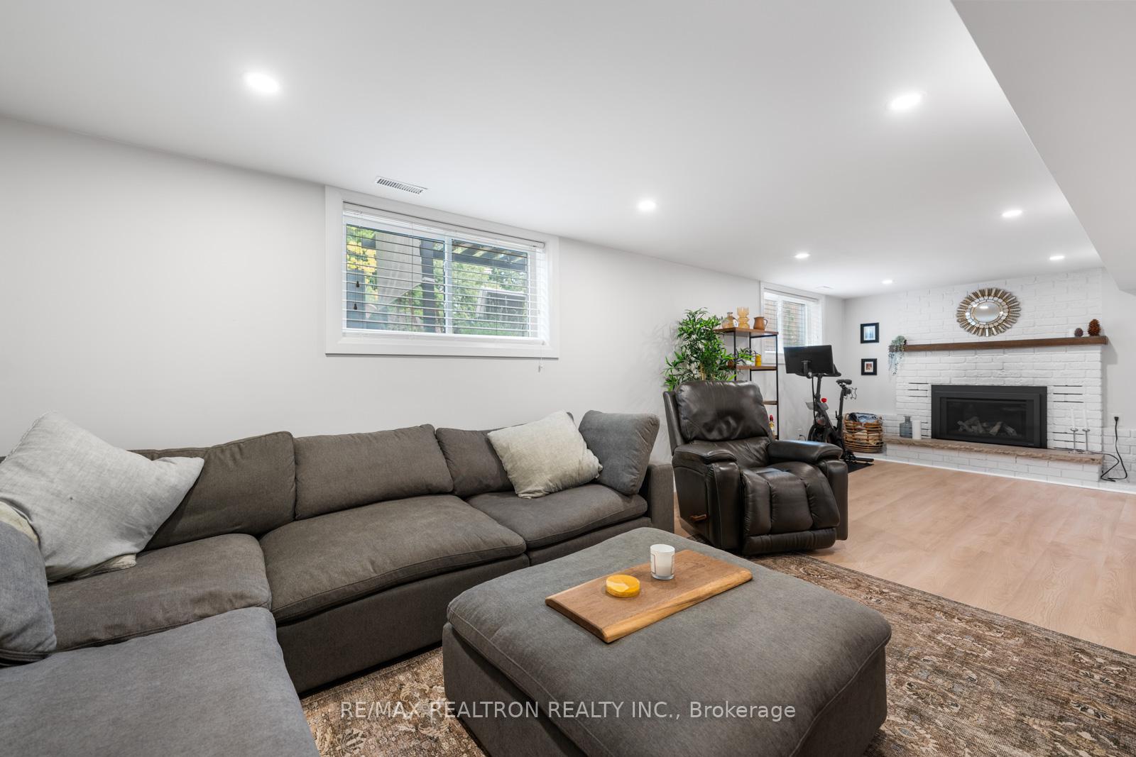 Photo 26 of 906 Mahina Street, Oshawa, McLaughlin — HOMEH