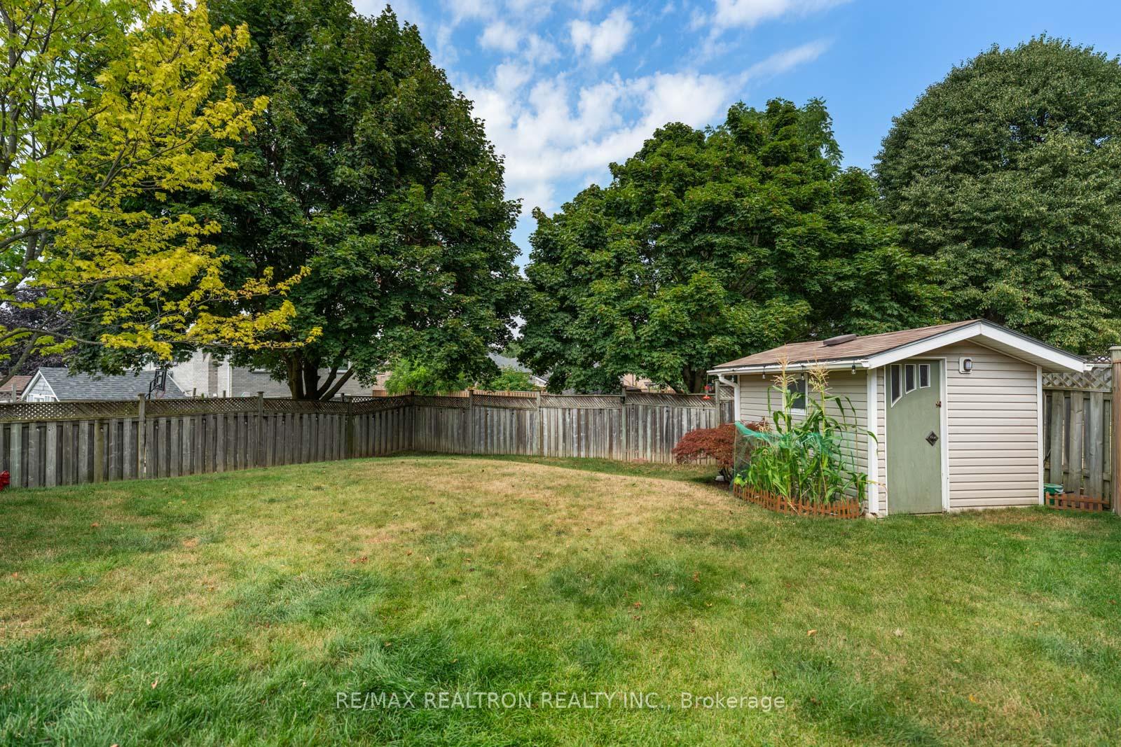 Photo 31 of 906 Mahina Street, Oshawa, McLaughlin — HOMEH
