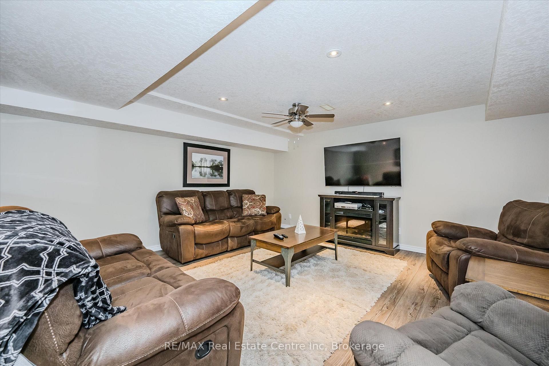 Photo 22 of 4430 10 Sideroad N, Puslinch, Crieff/Aikensville/Killean — HOMEH