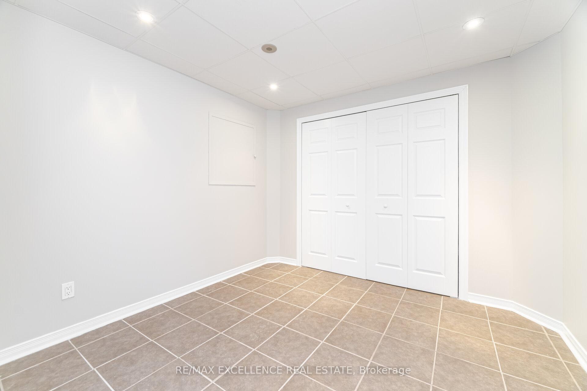Photo 39 of 781 Howden Crescent, Milton, Coates — HOMEH