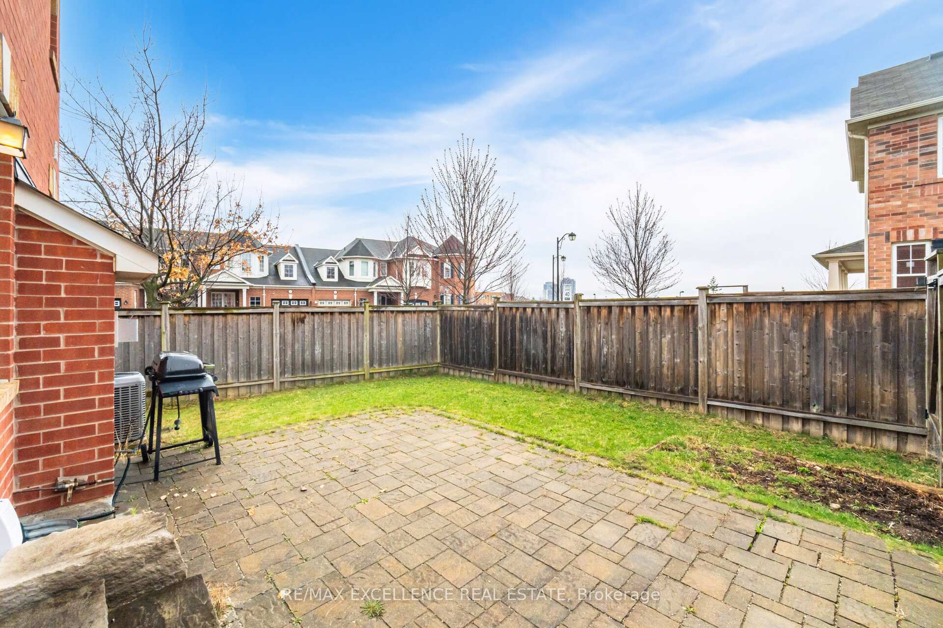 Photo 42 of 781 Howden Crescent, Milton, Coates — HOMEH