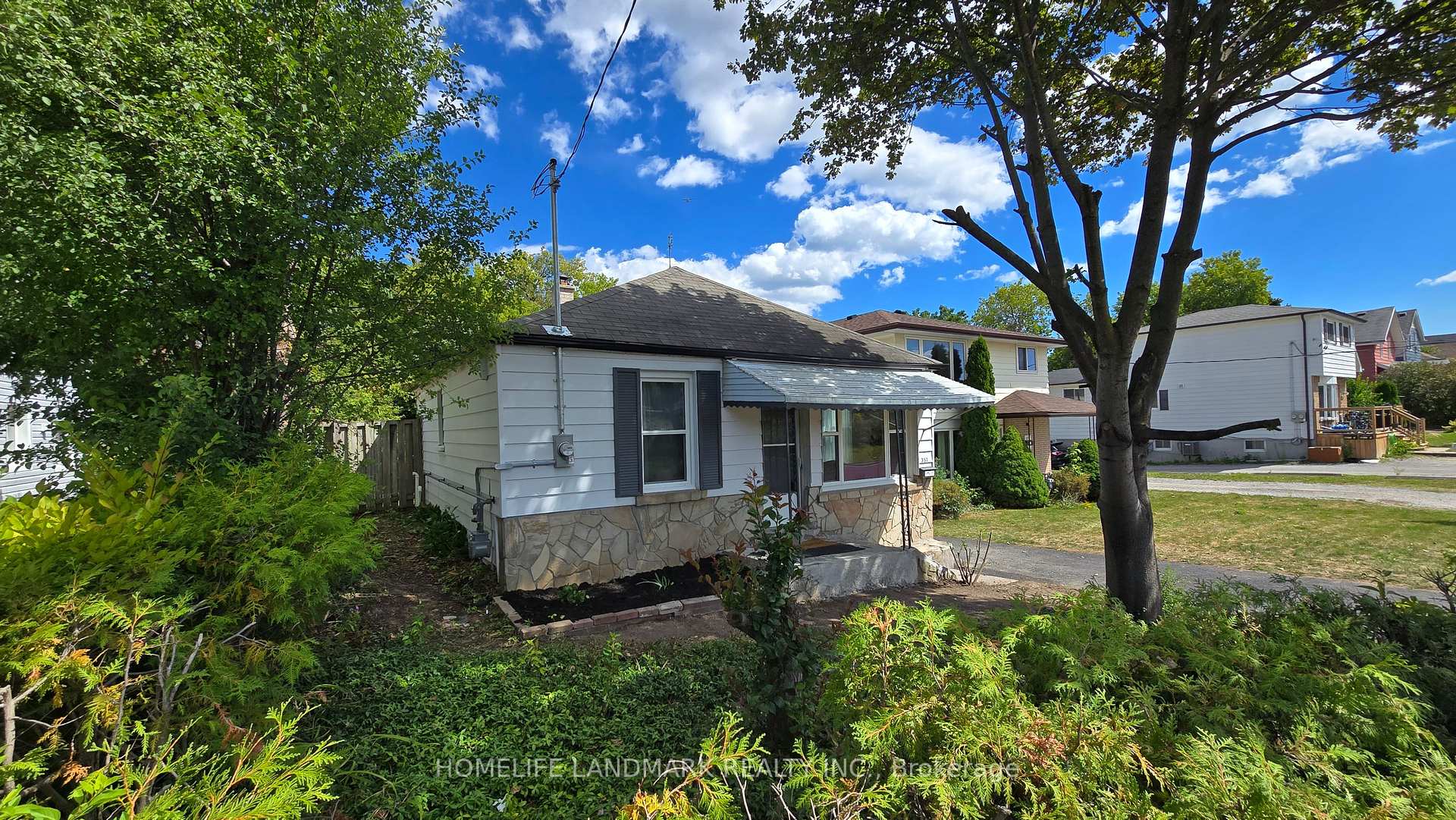 Photo 38 of 357 Oshawa Boulevard N, Oshawa, O'Neill — HOMEH