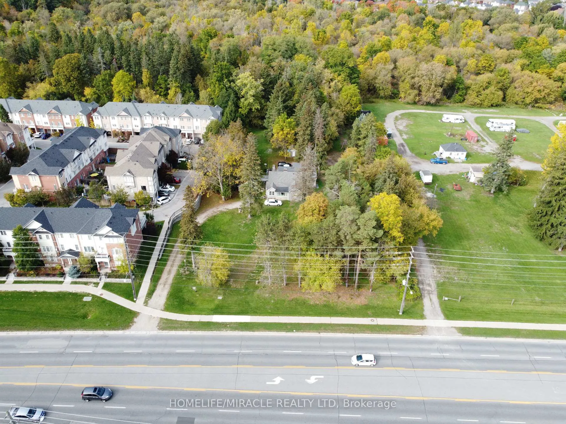 Photo 2 of 1864 Kingston Road, Pickering, Village East — HOMEH