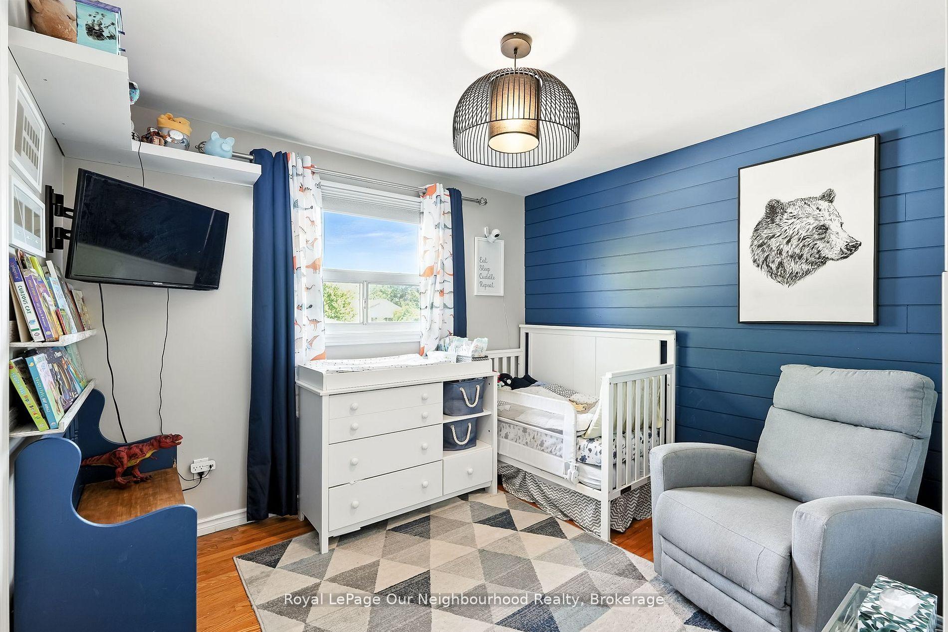 Photo 12 of 1156 Valley Court, Oshawa, Lakeview — HOMEH