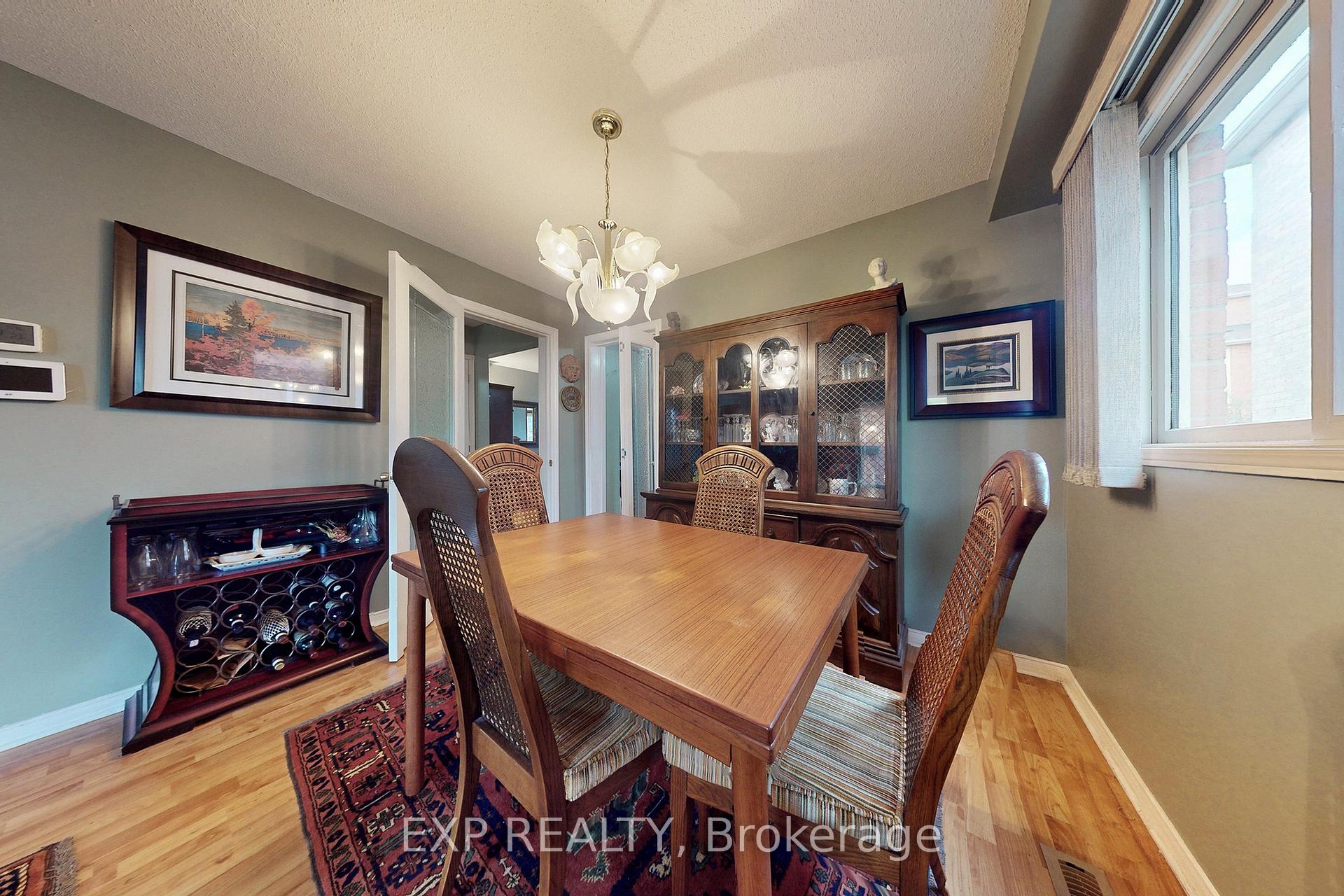 Photo 6 of 905 Rambleberry Avenue, Pickering, Liverpool — HOMEH