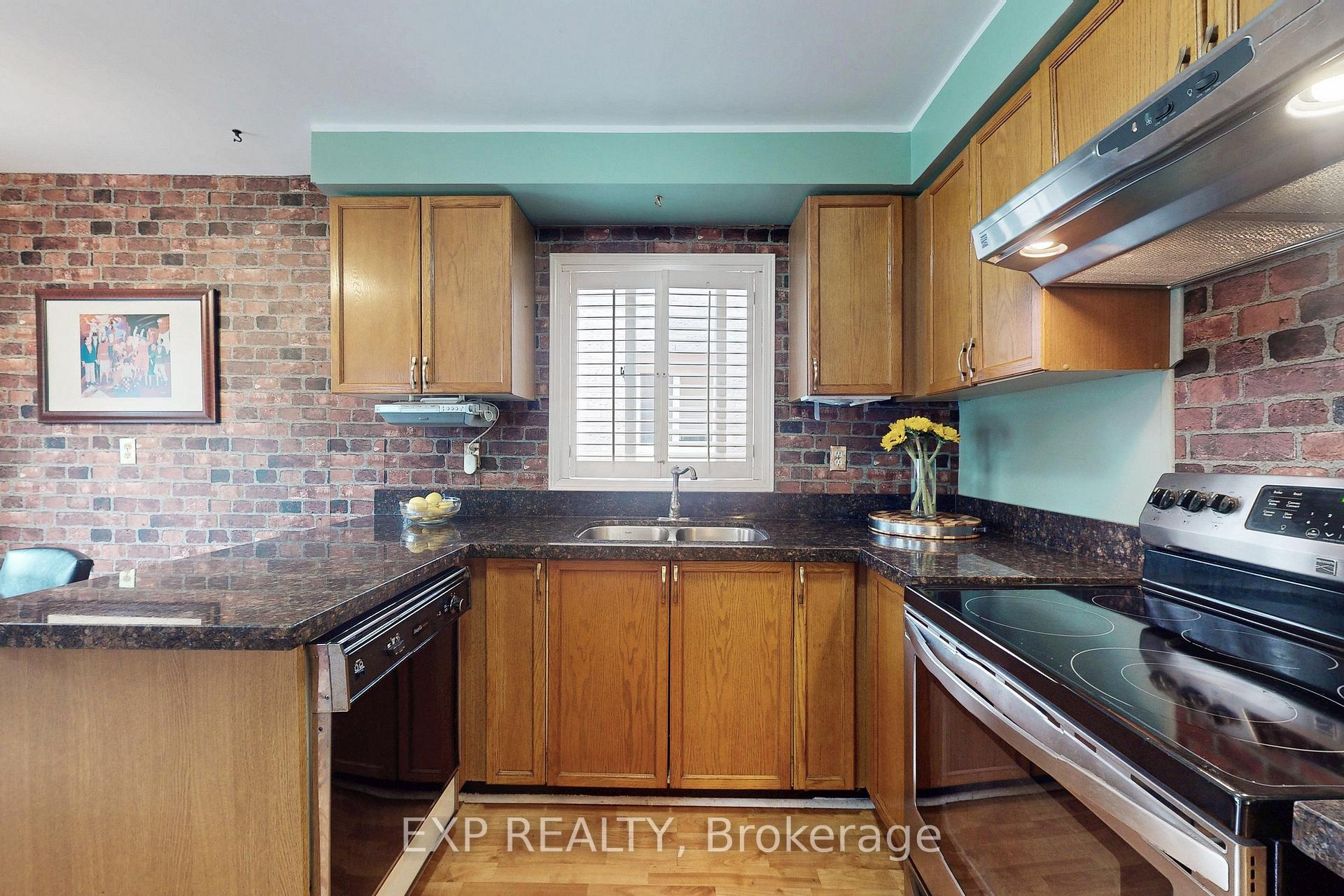 Photo 7 of 905 Rambleberry Avenue, Pickering, Liverpool — HOMEH