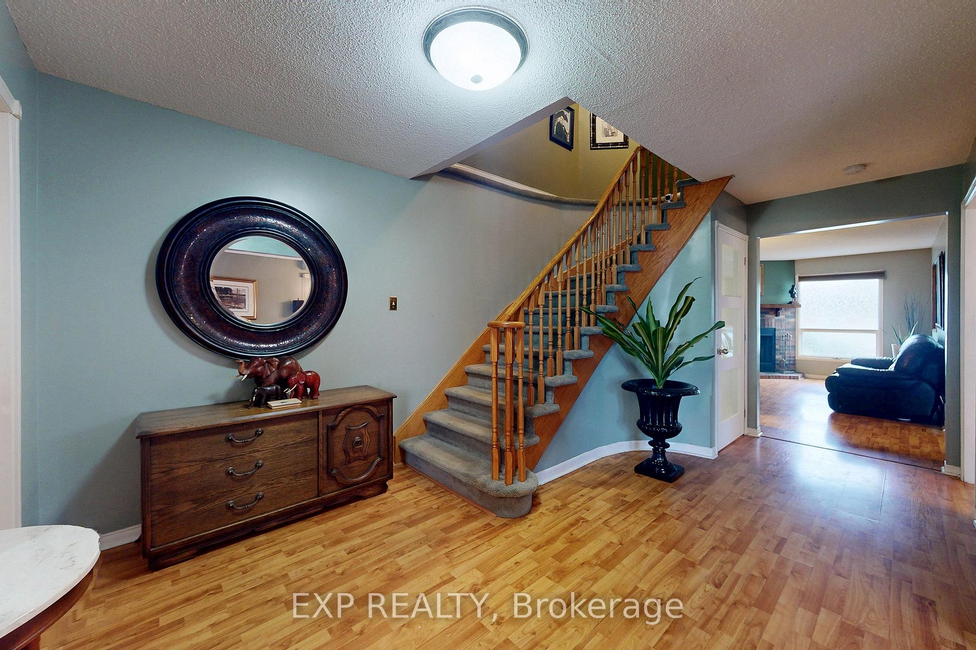 Photo 12 of 905 Rambleberry Avenue, Pickering, Liverpool — HOMEH