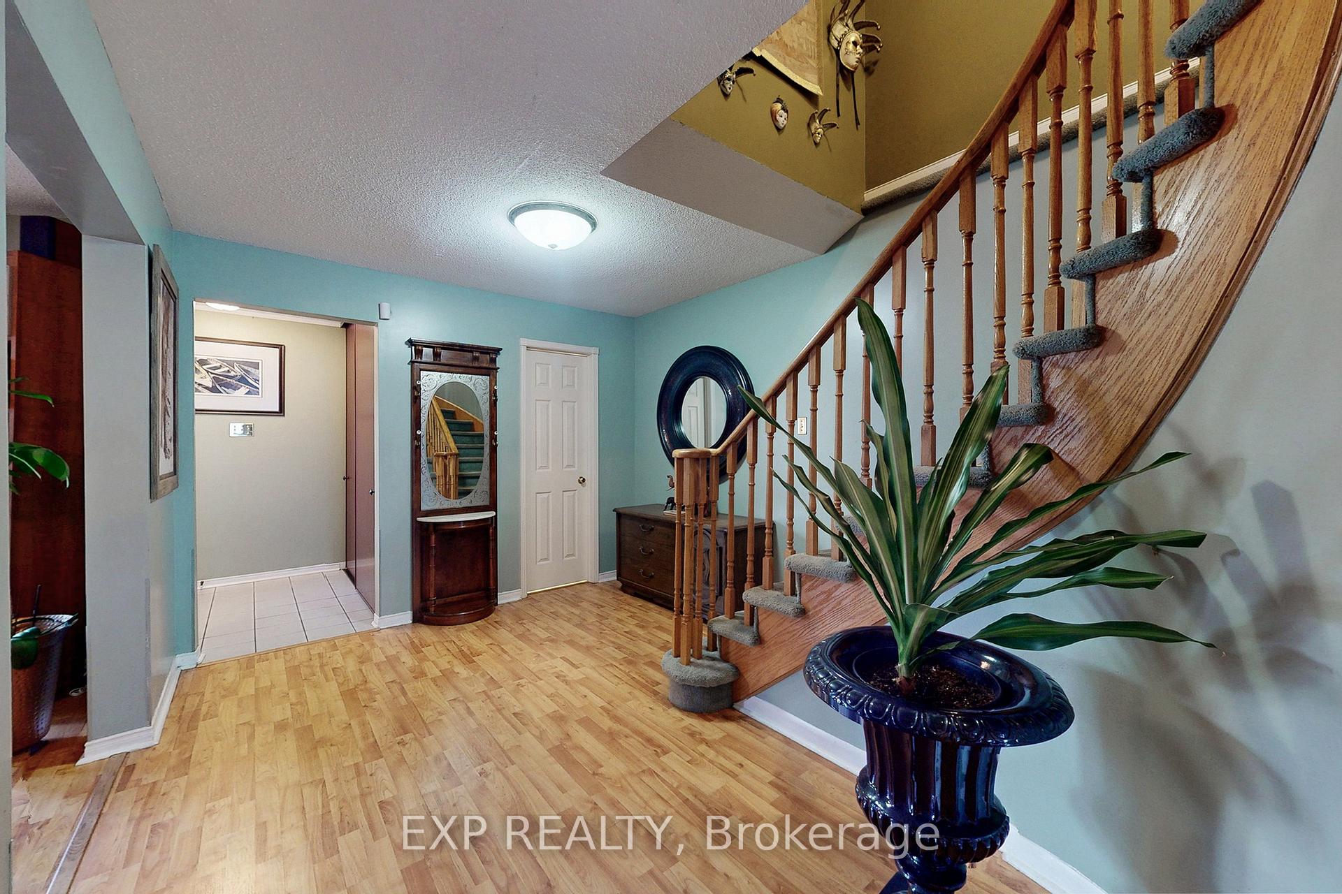 Photo 13 of 905 Rambleberry Avenue, Pickering, Liverpool — HOMEH