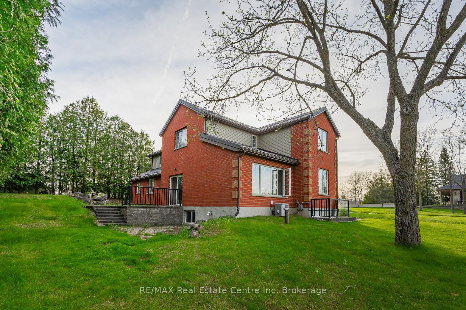 Photo 23 of 4 Brock Road N, Puslinch, Aberfoyle — HOMEH
