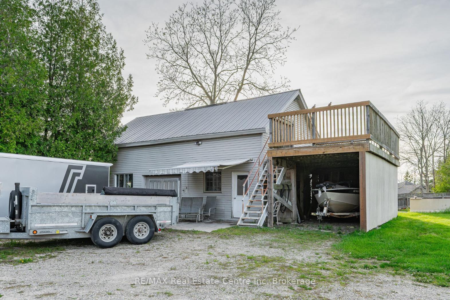 Photo 24 of 4 Brock Road N, Puslinch, Aberfoyle — HOMEH
