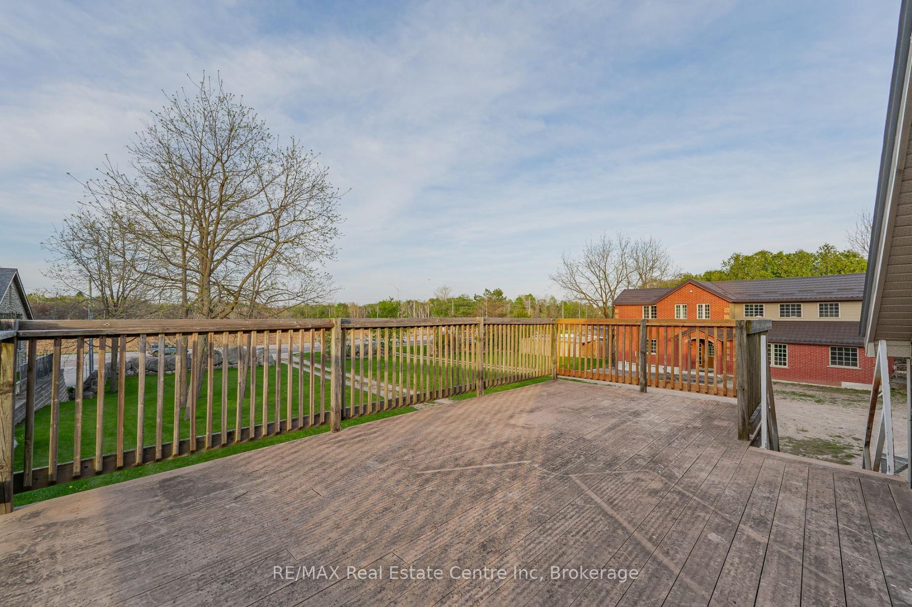 Photo 25 of 4 Brock Road N, Puslinch, Aberfoyle — HOMEH