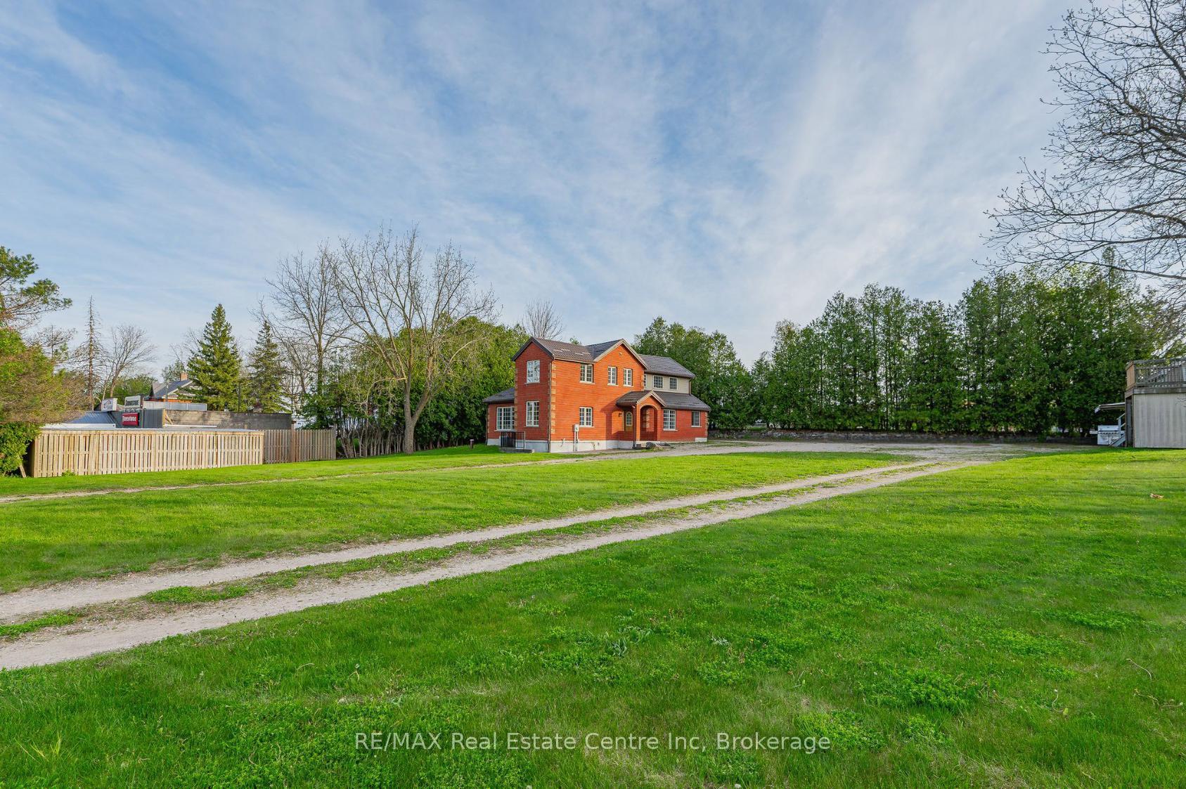Photo 28 of 4 Brock Road N, Puslinch, Aberfoyle — HOMEH