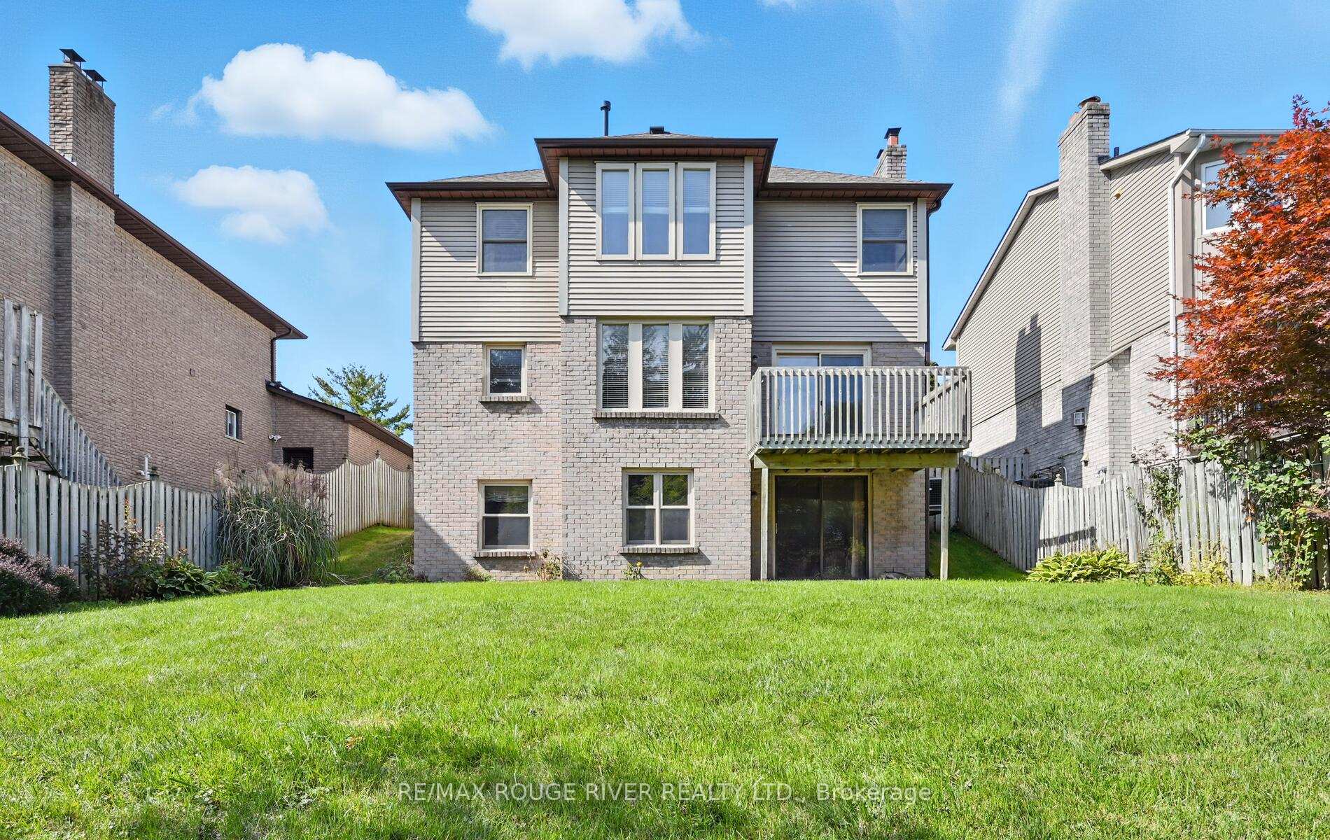Photo 38 of 575 Dunrobin Court, Oshawa, McLaughlin — HOMEH