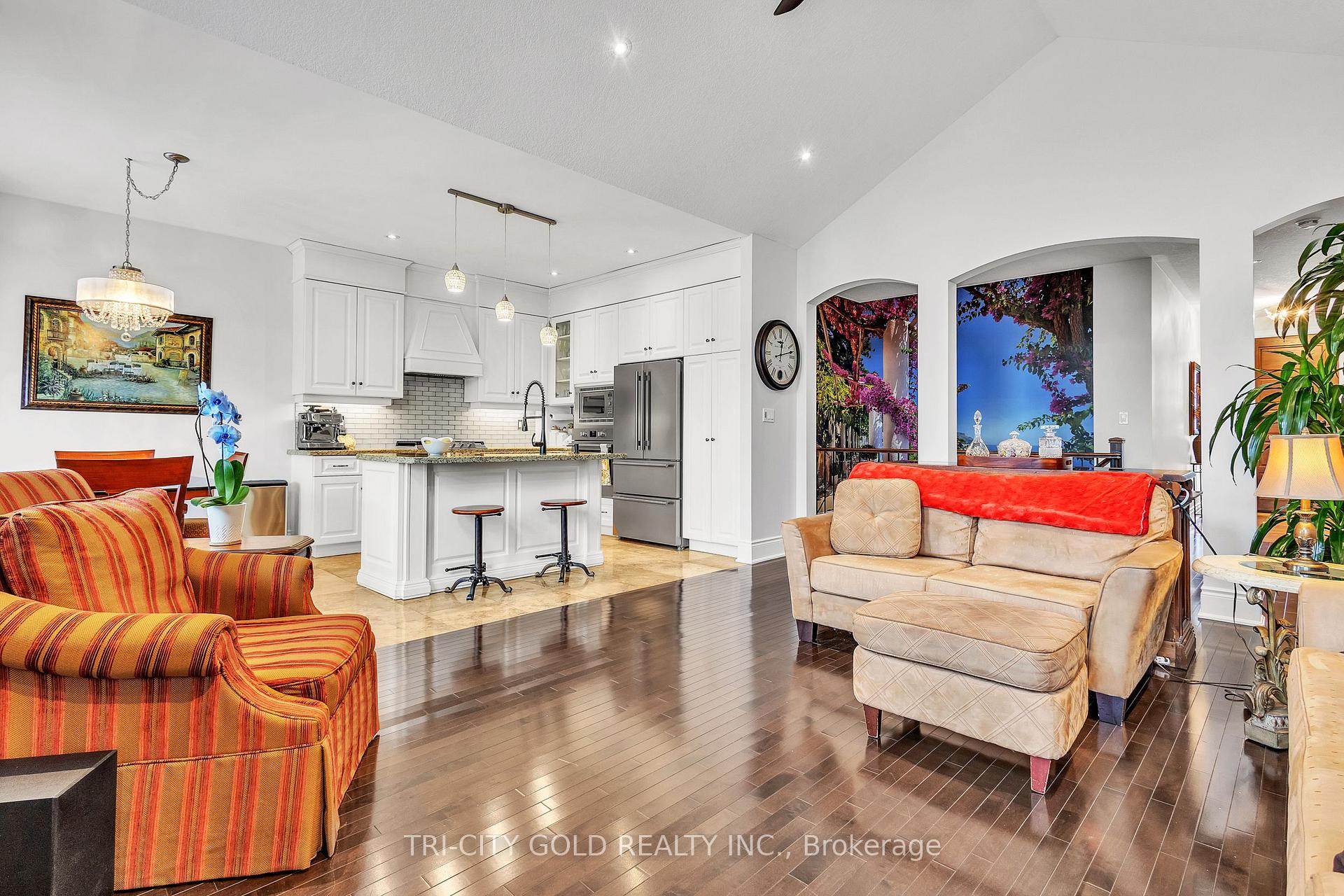 Photo 7 of 153 Aberfoyle Mill Crescent, Puslinch, Aberfoyle — HOMEH