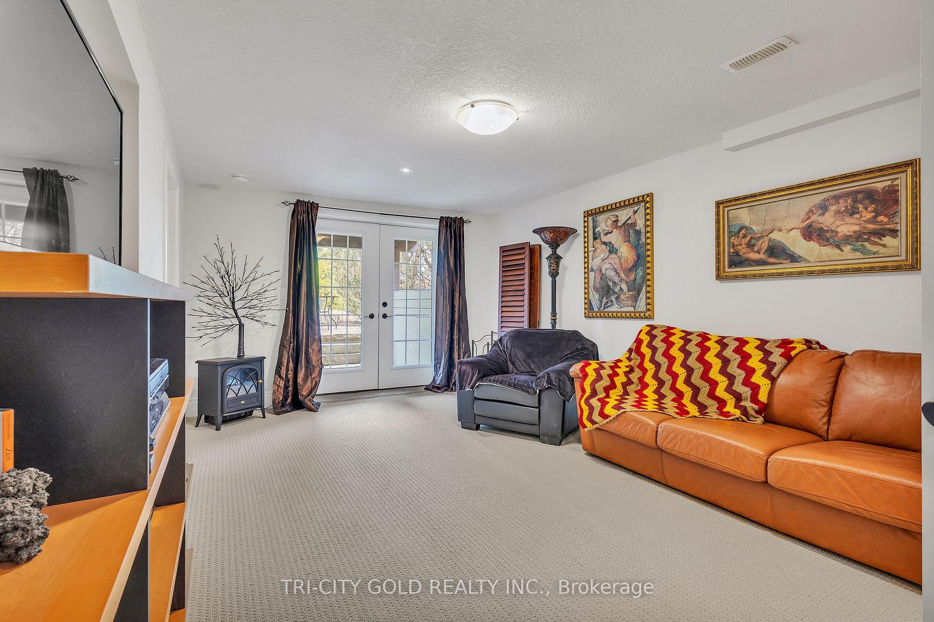 Photo 24 of 153 Aberfoyle Mill Crescent, Puslinch, Aberfoyle — HOMEH