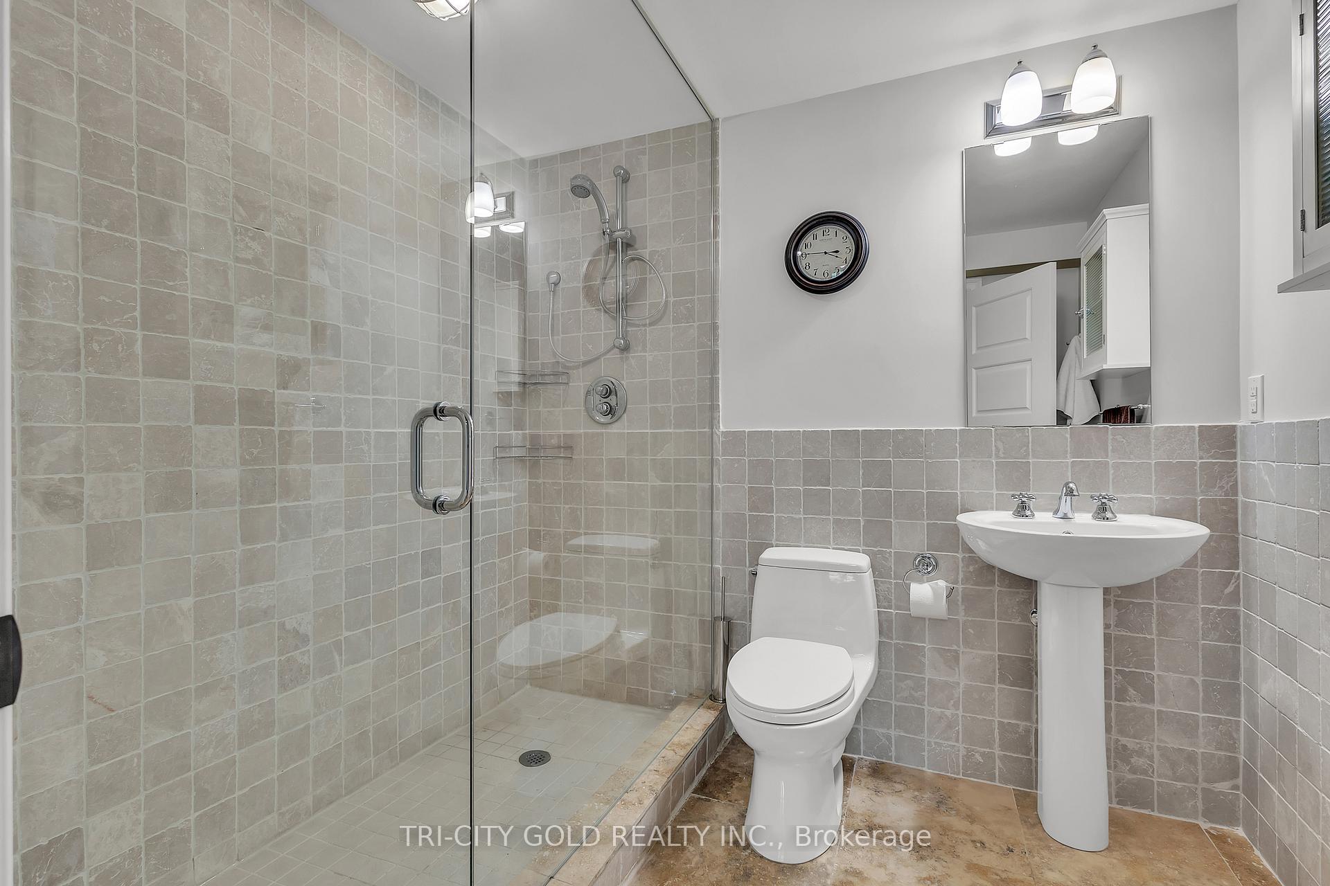 Photo 25 of 153 Aberfoyle Mill Crescent, Puslinch, Aberfoyle — HOMEH