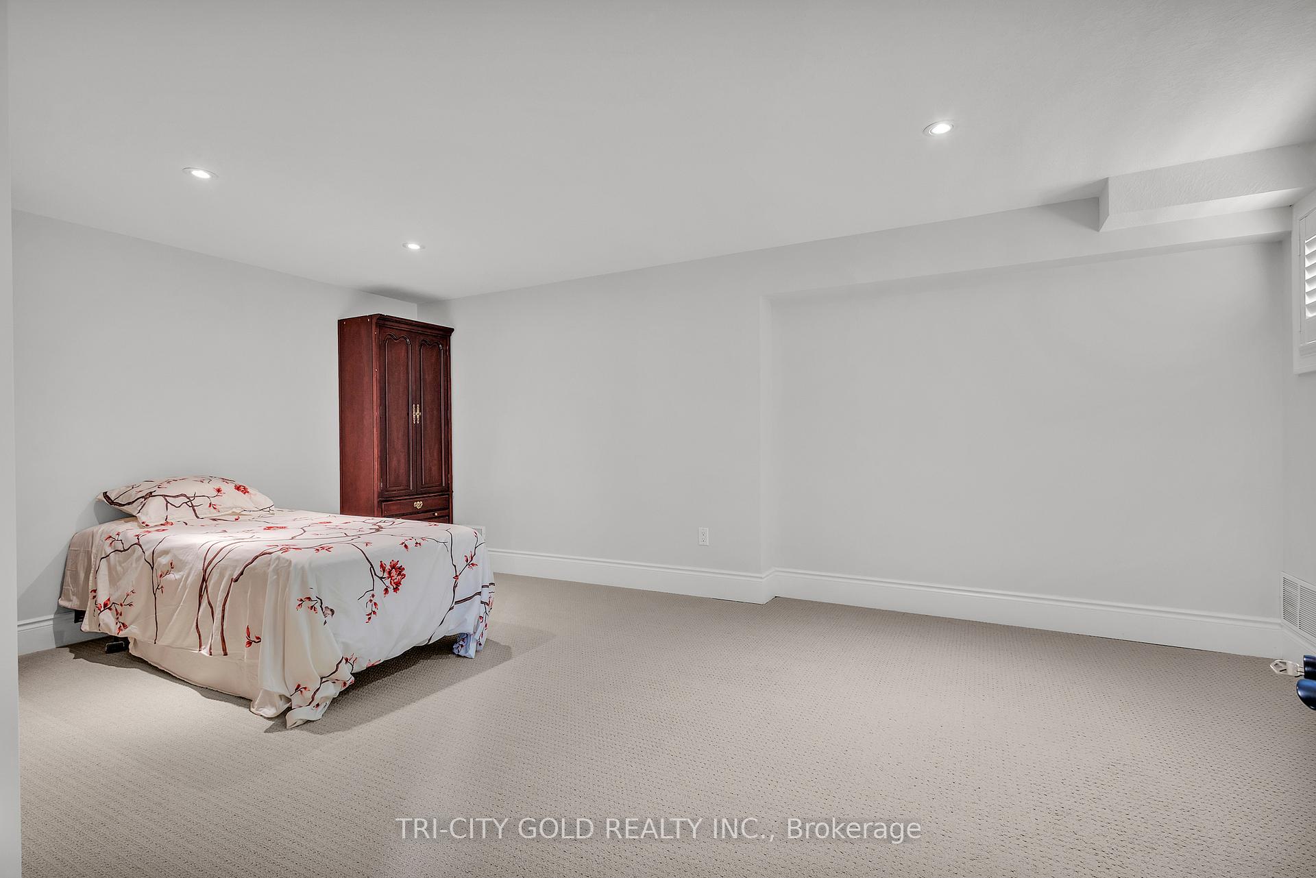 Photo 27 of 153 Aberfoyle Mill Crescent, Puslinch, Aberfoyle — HOMEH