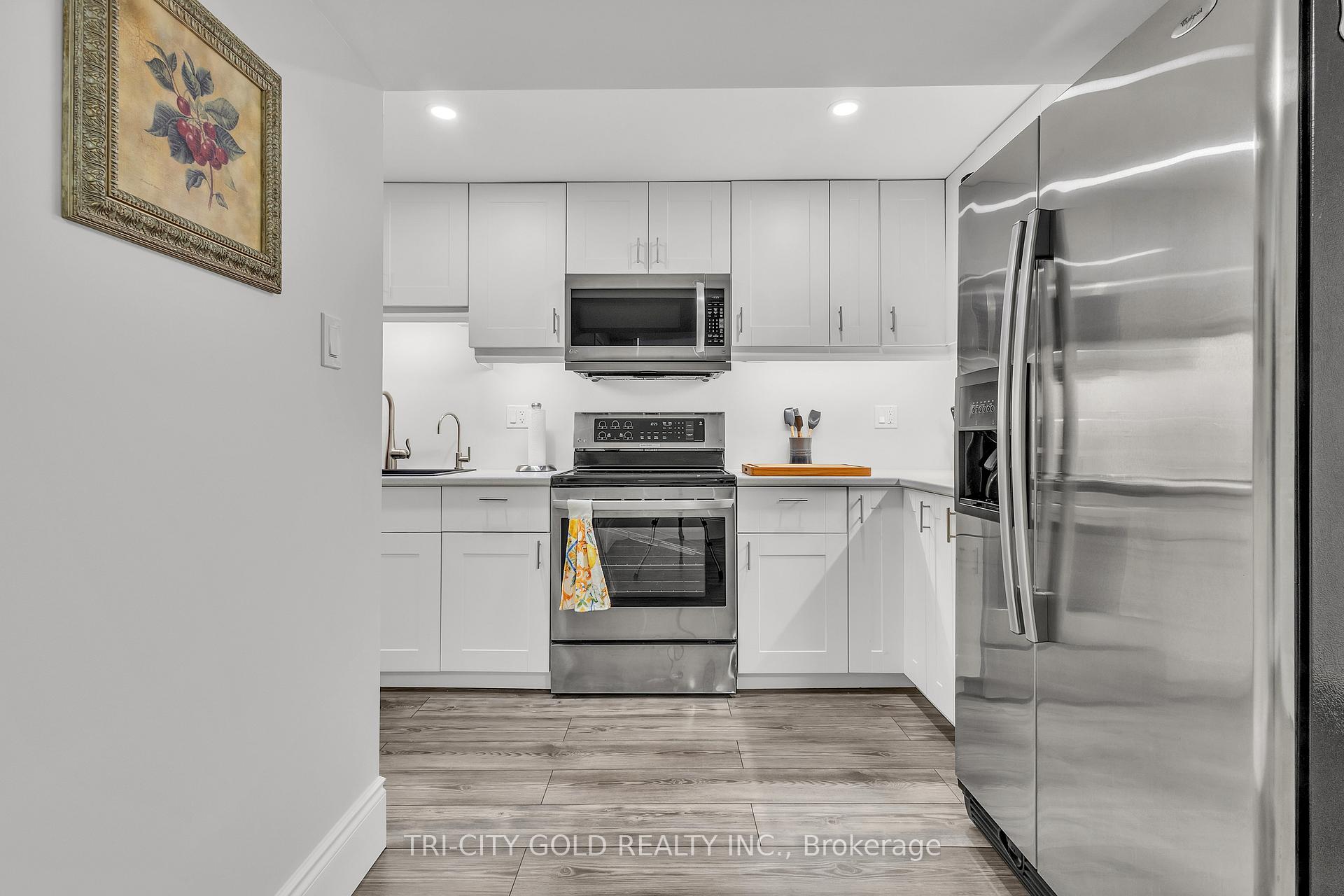 Photo 28 of 153 Aberfoyle Mill Crescent, Puslinch, Aberfoyle — HOMEH