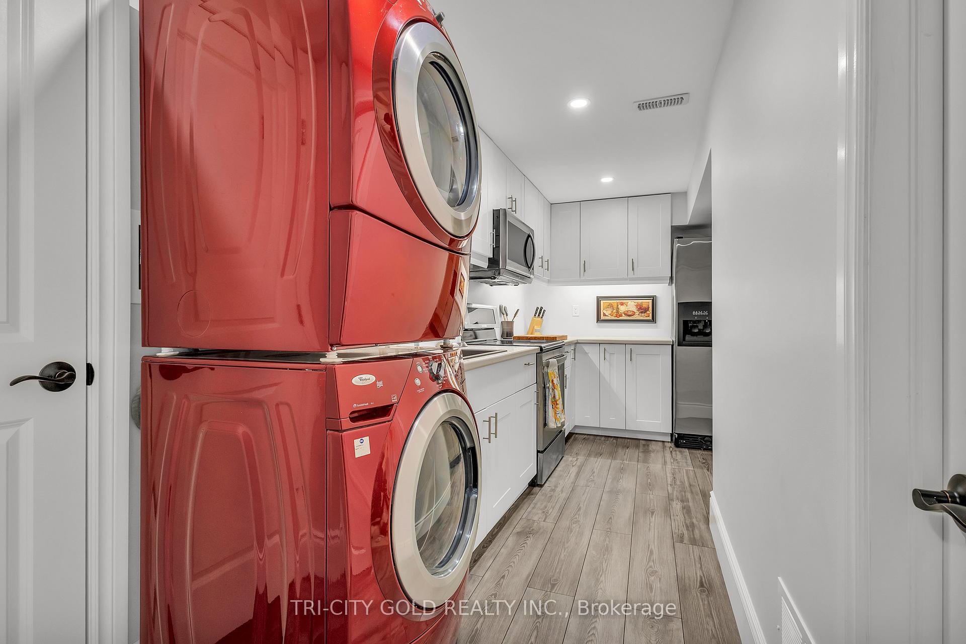 Photo 30 of 153 Aberfoyle Mill Crescent, Puslinch, Aberfoyle — HOMEH