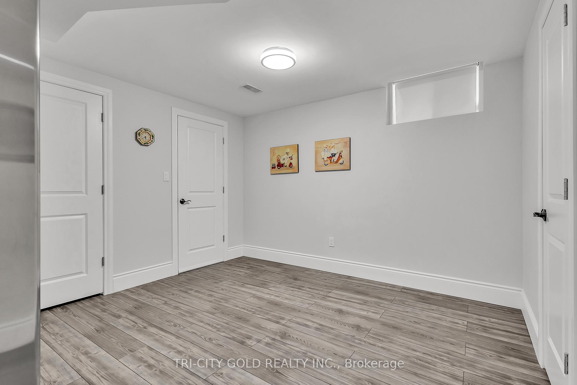 Photo 31 of 153 Aberfoyle Mill Crescent, Puslinch, Aberfoyle — HOMEH