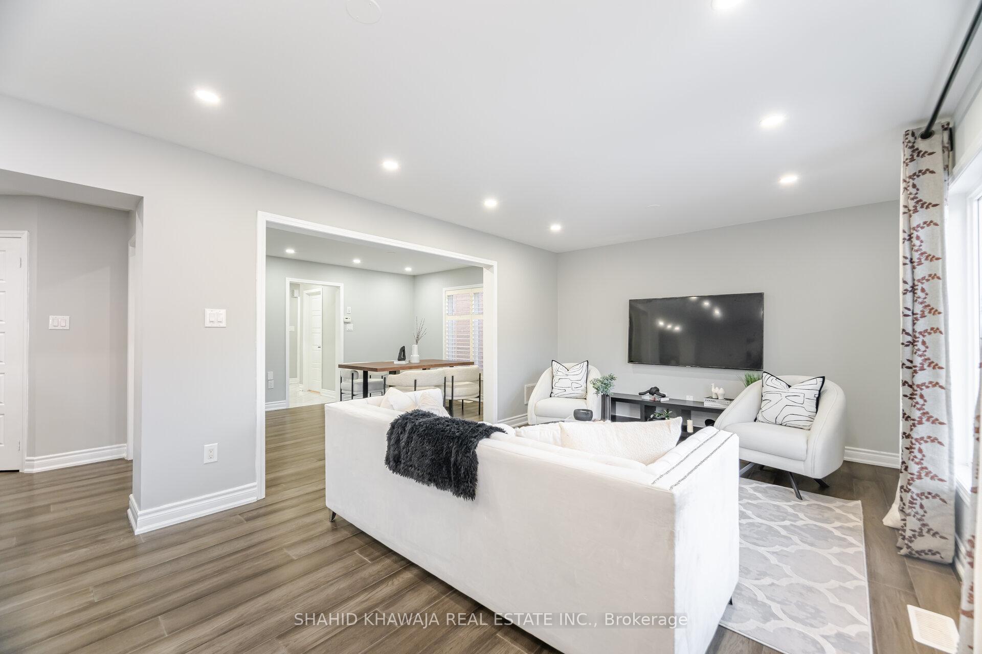 Photo 12 of 458 Pozbou Crescent, Milton, Willmott — HOMEH