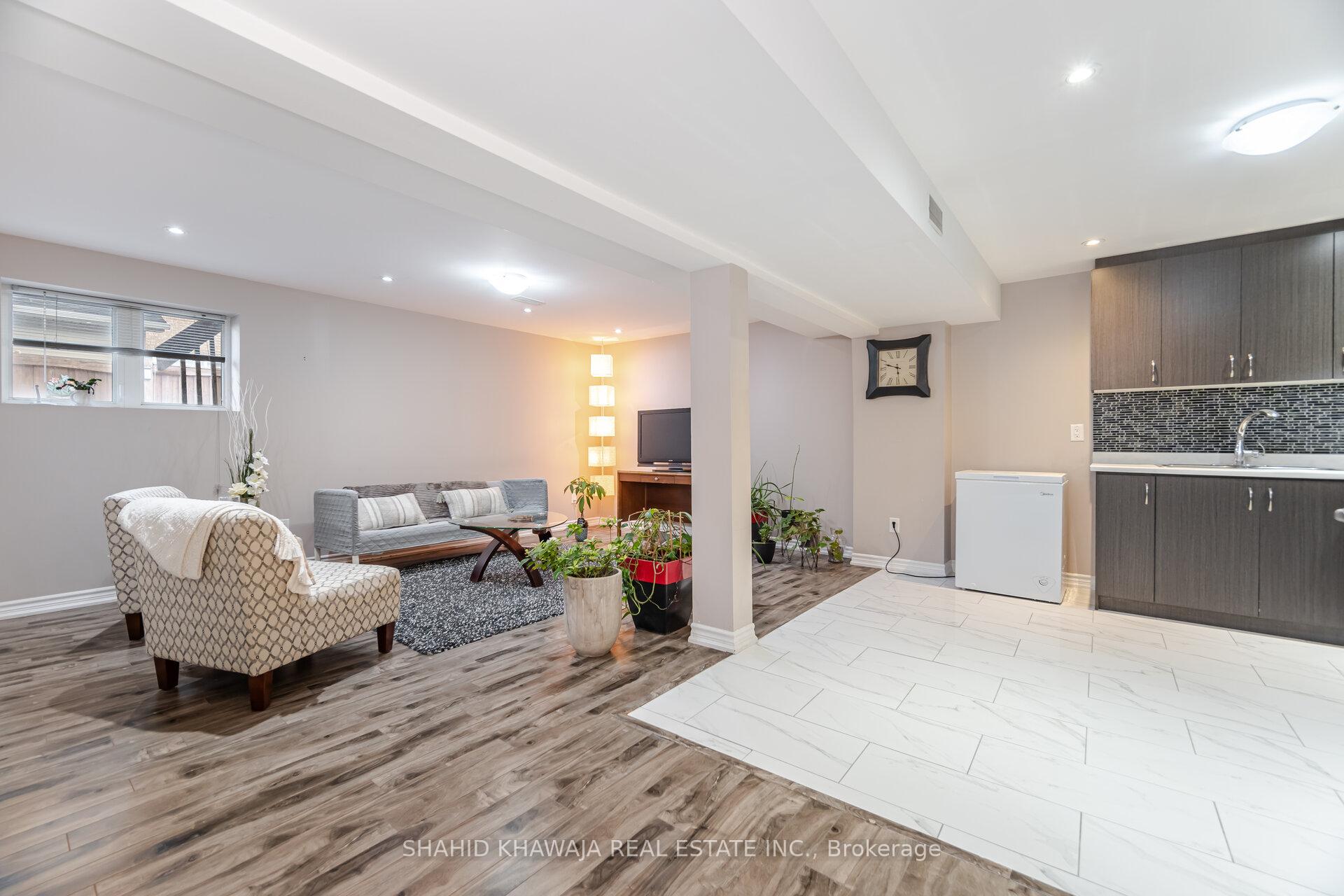Photo 36 of 458 Pozbou Crescent, Milton, Willmott — HOMEH