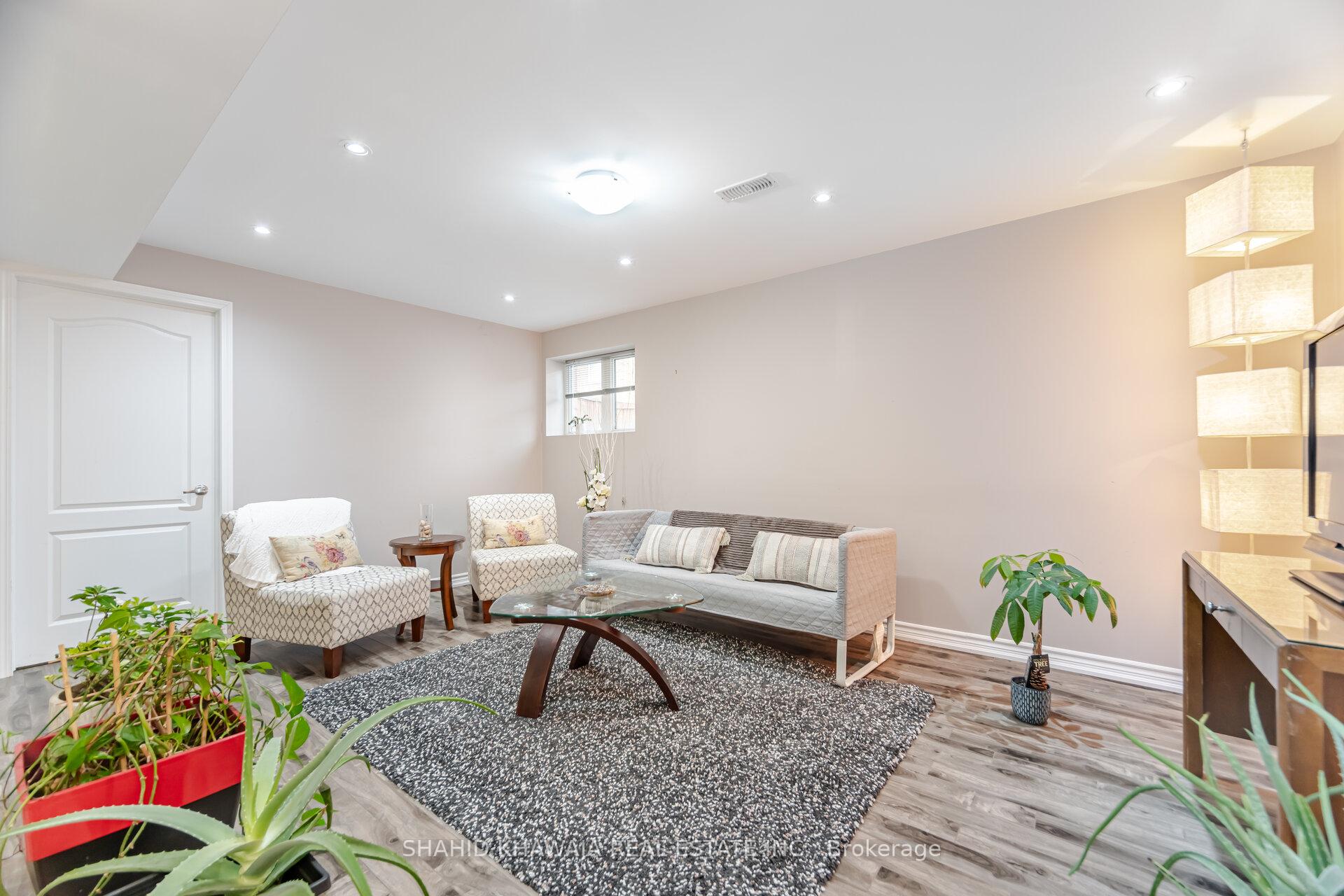 Photo 37 of 458 Pozbou Crescent, Milton, Willmott — HOMEH