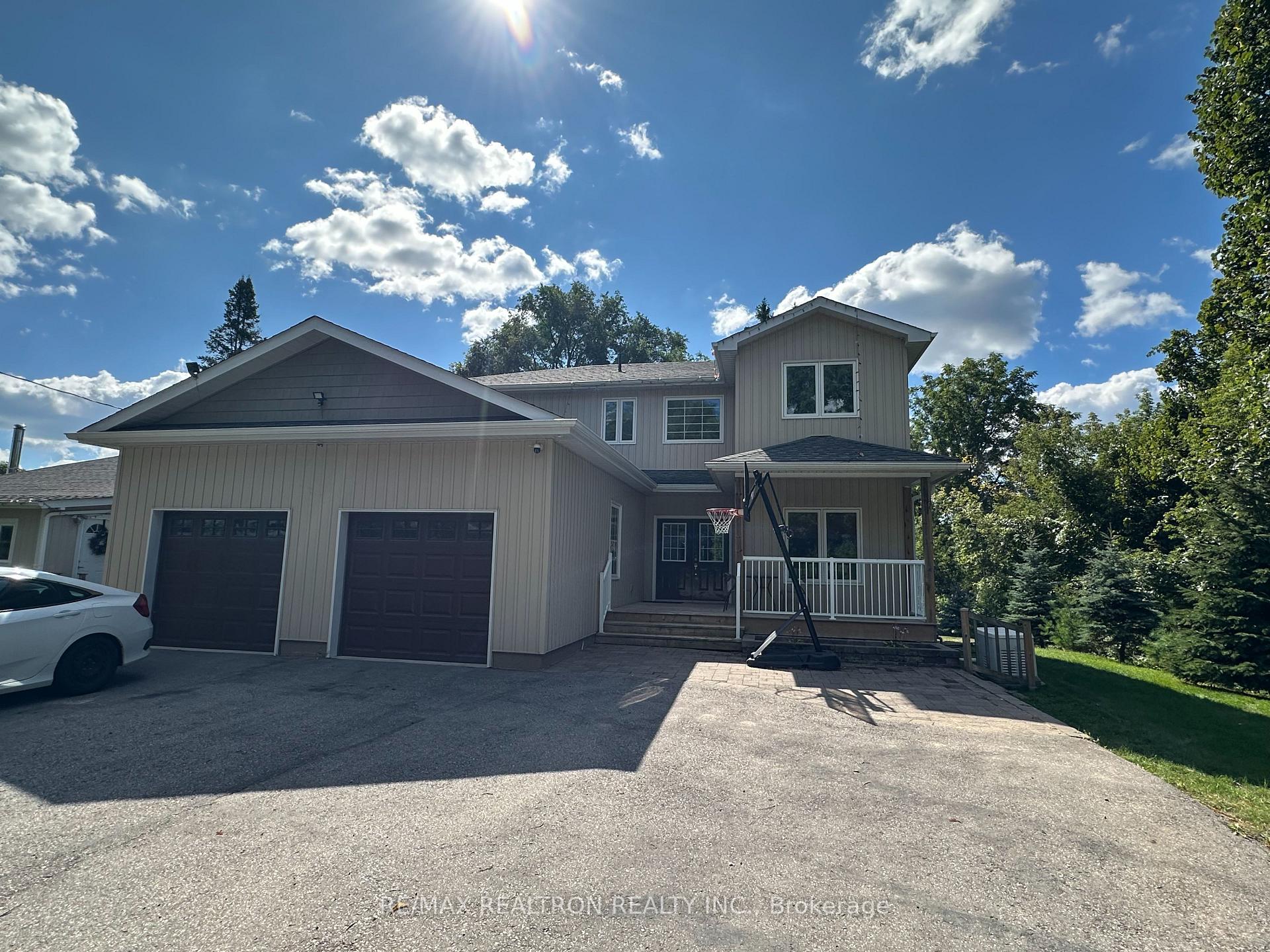 Photo 2 of Unit B, 785 3rd Concession, Pickering, Rural Pickering — HOMEH