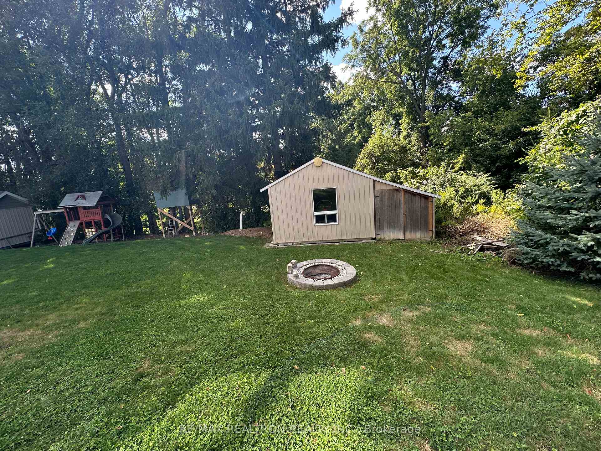 Photo 23 of Unit B, 785 3rd Concession, Pickering, Rural Pickering — HOMEH